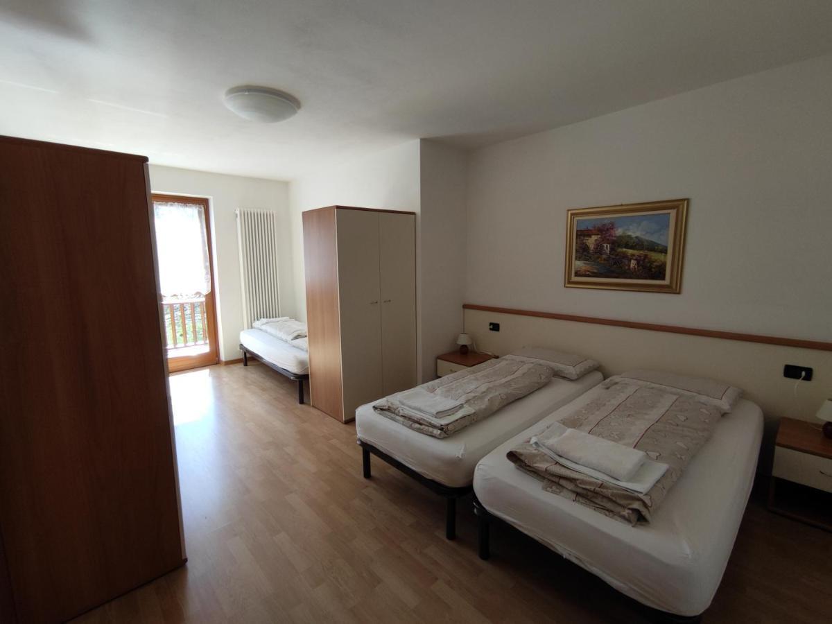 Residenza Arcobaleno Aparthotel Tenno Luaran gambar