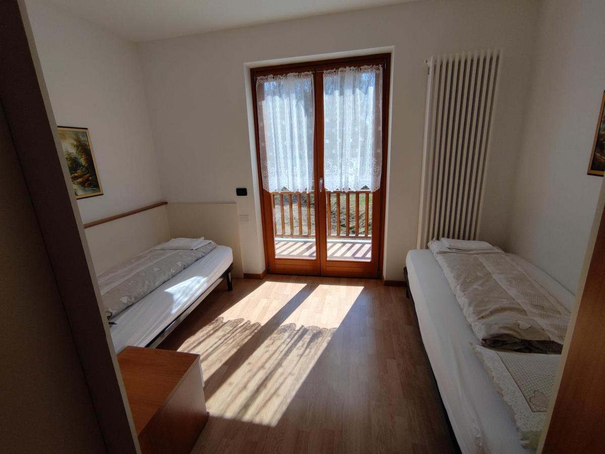 Residenza Arcobaleno Aparthotel Tenno Luaran gambar